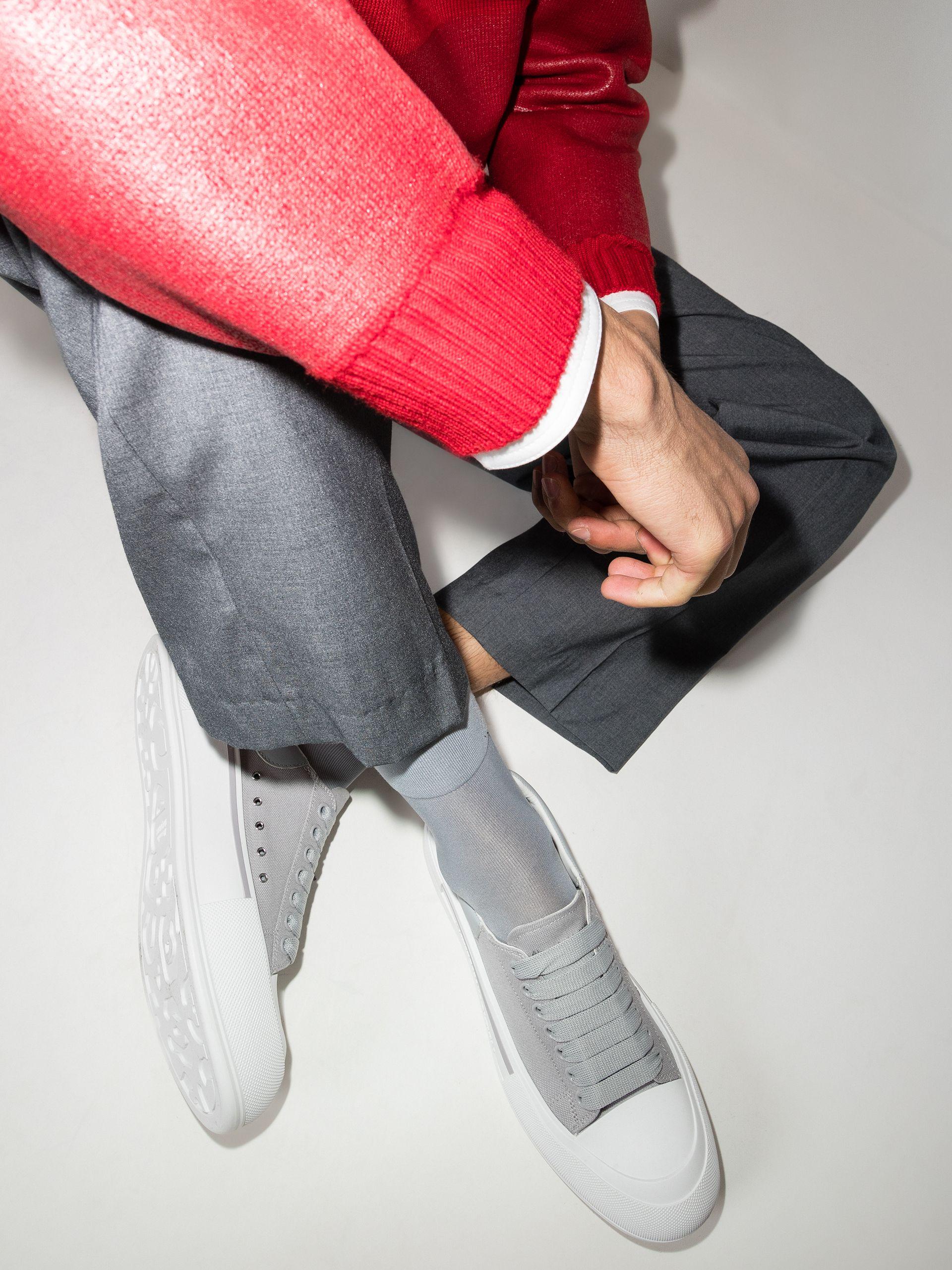 Alexander McQueen Deck Plimsoll Low Top Sneakers in Gray for Men | Lyst