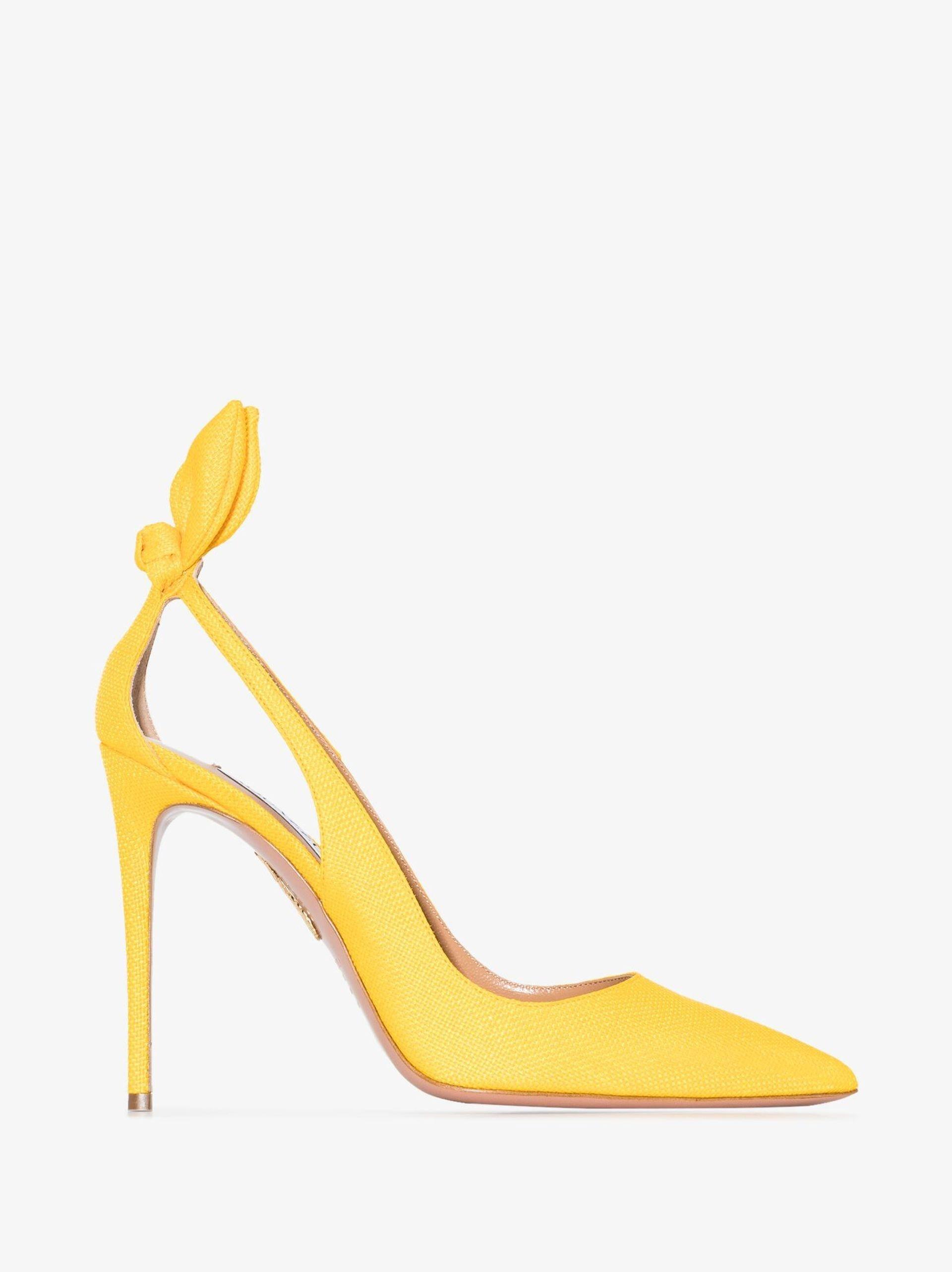 yellow bow pumps