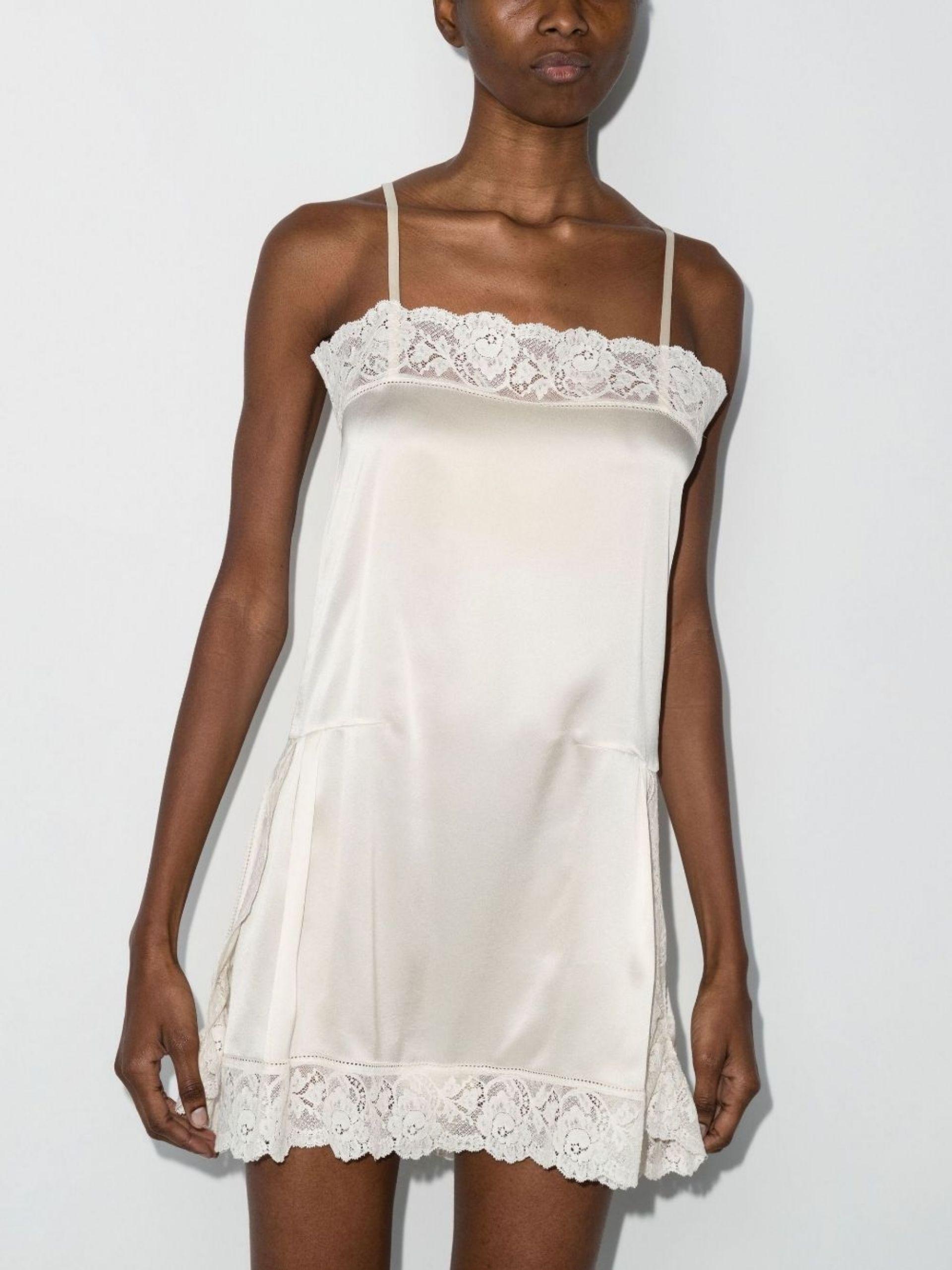 Maison Margiela Lace Trim Silk Mini Dress in White | Lyst