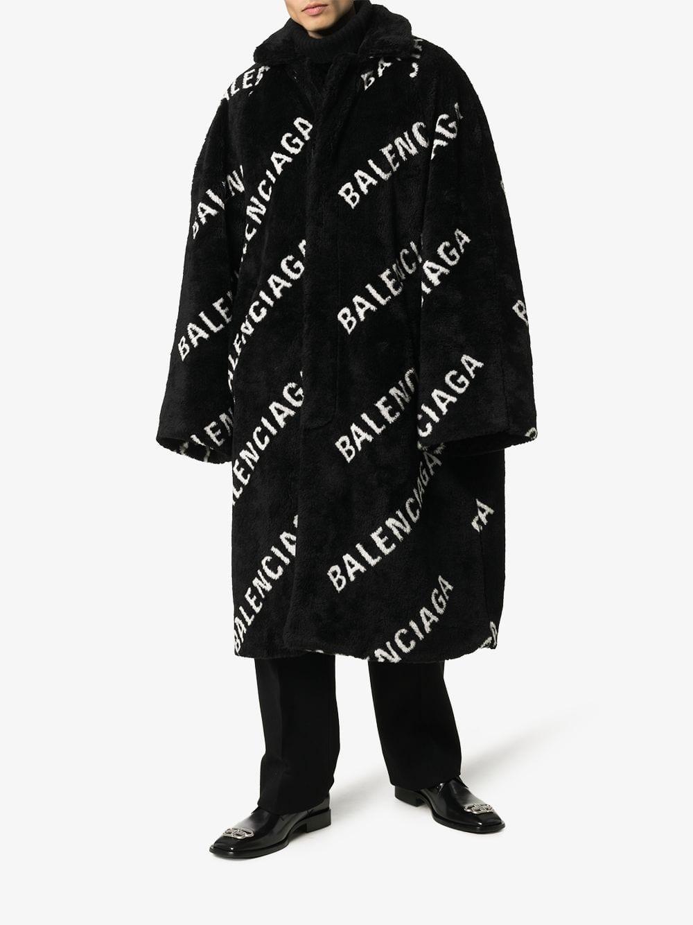 i aften nøgen Mexico Balenciaga Ao Fur Coat in Black for Men | Lyst