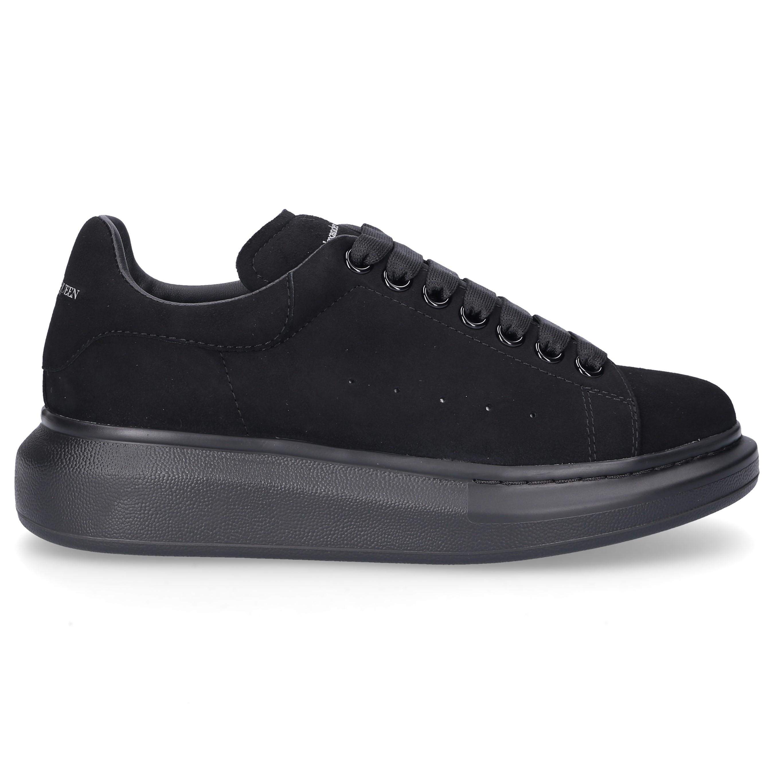 Alexander McQueen Suede Lowtop Sneakers Larry in Black Lyst