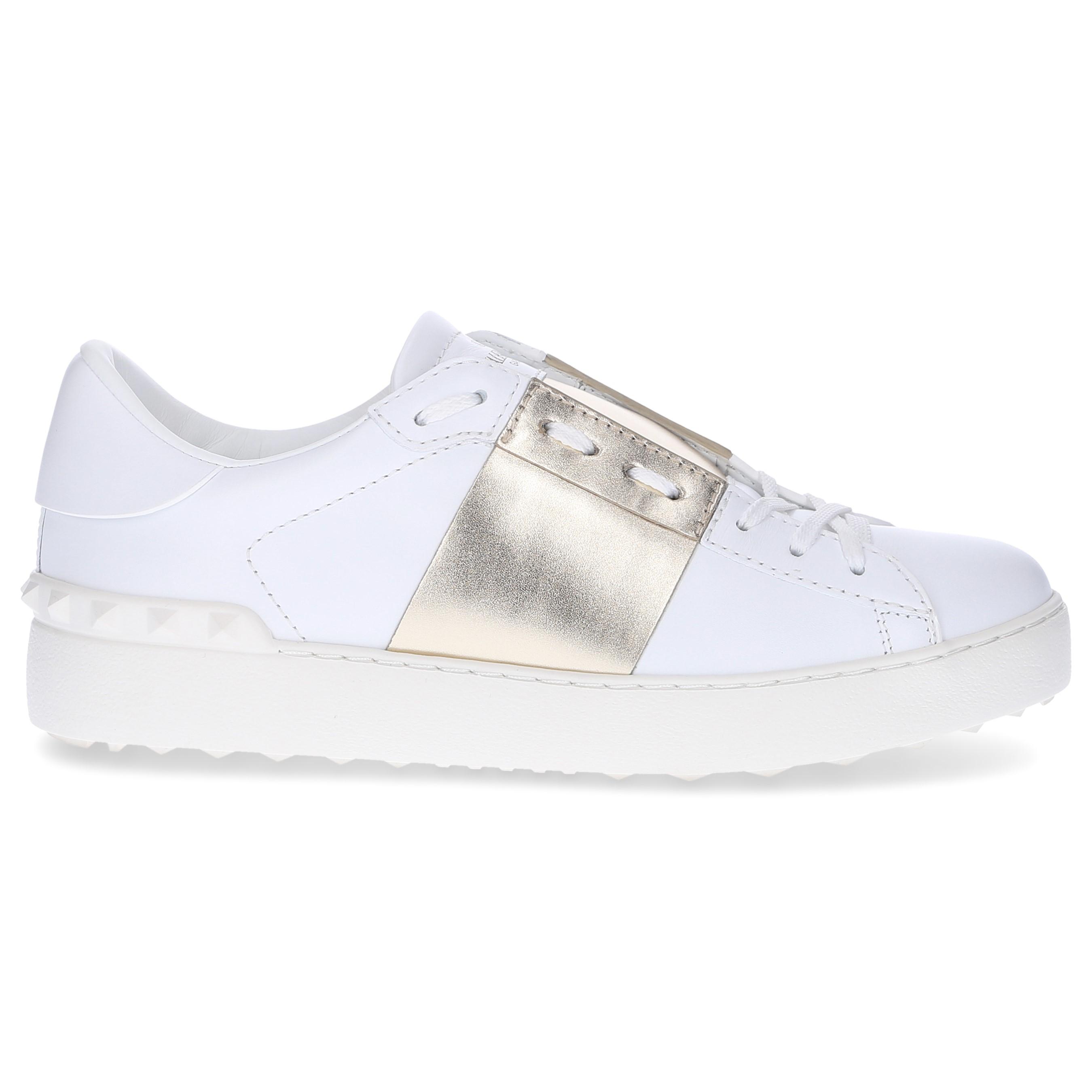 open low top sneaker valentino