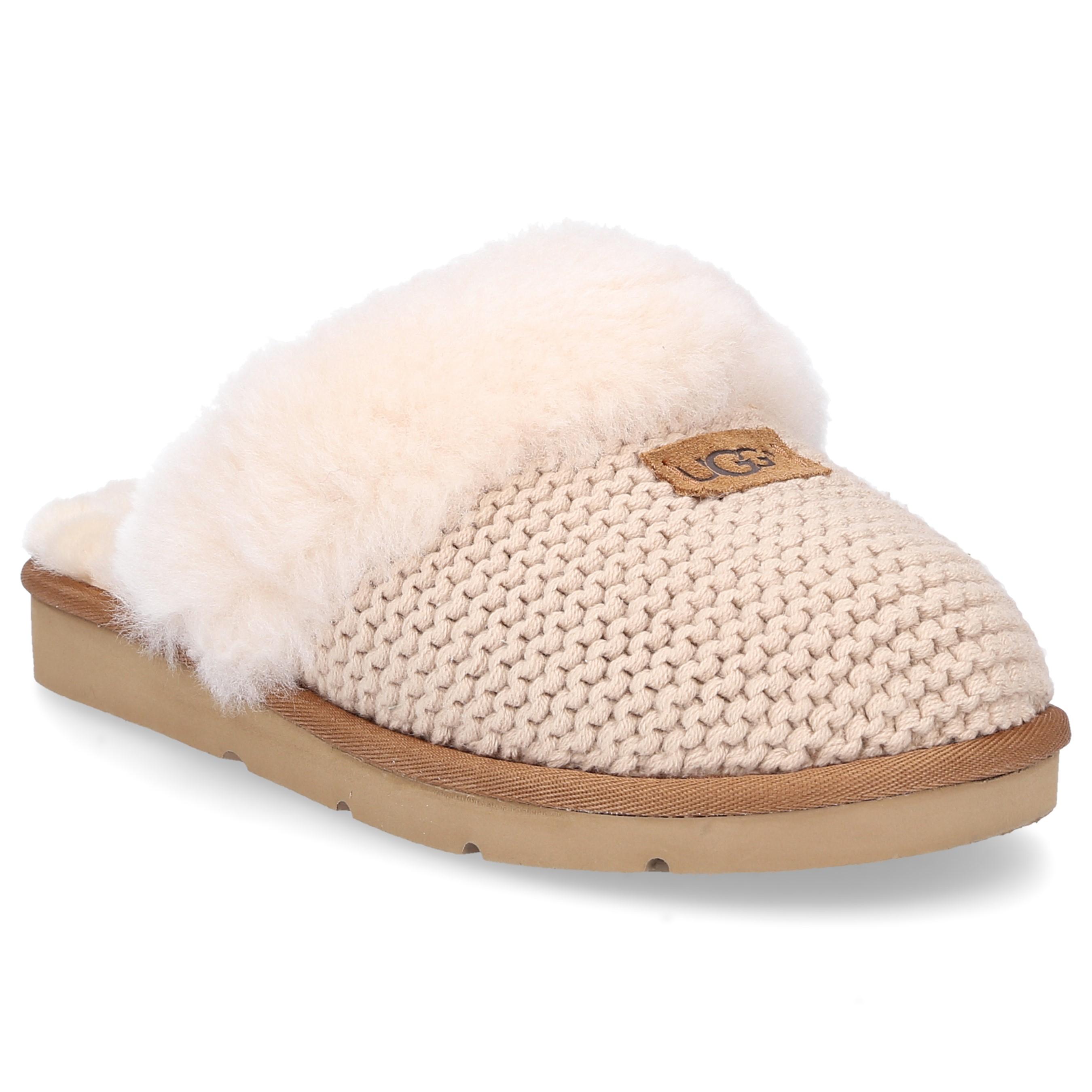pale pink ugg slippers