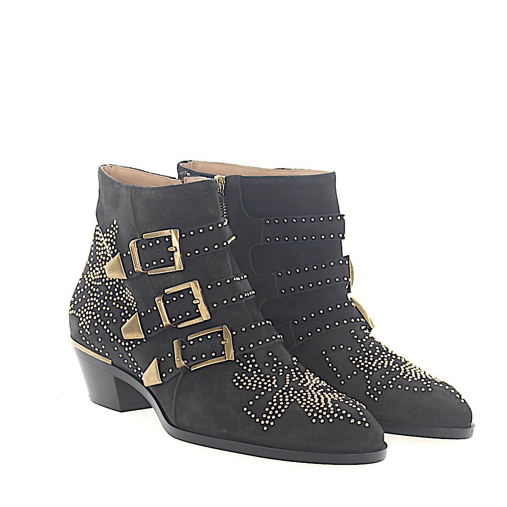 chloe susanna dark greige