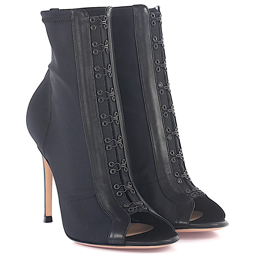gianvito rossi square toe boots