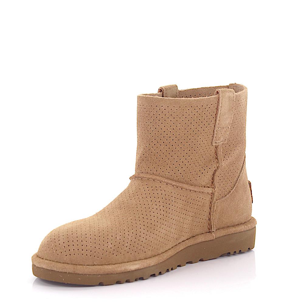 platform uggs beige
