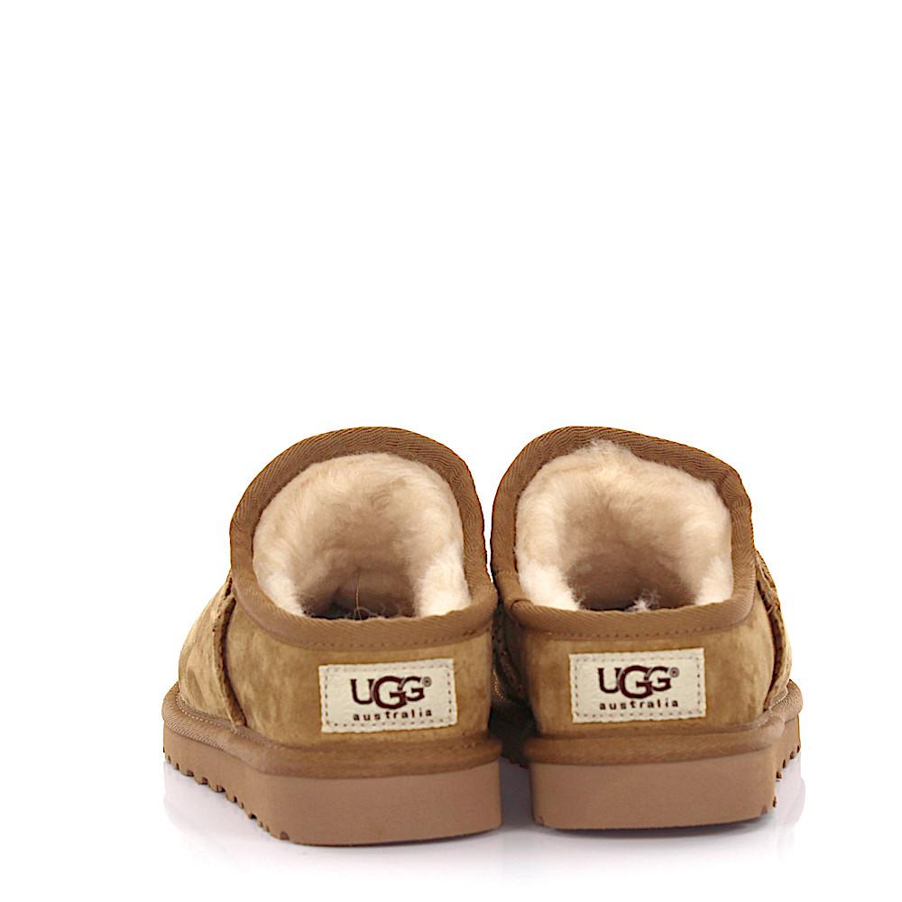 UGG Slipper Classic Slipper Suede Beige Lamb Fur in Natural - Lyst