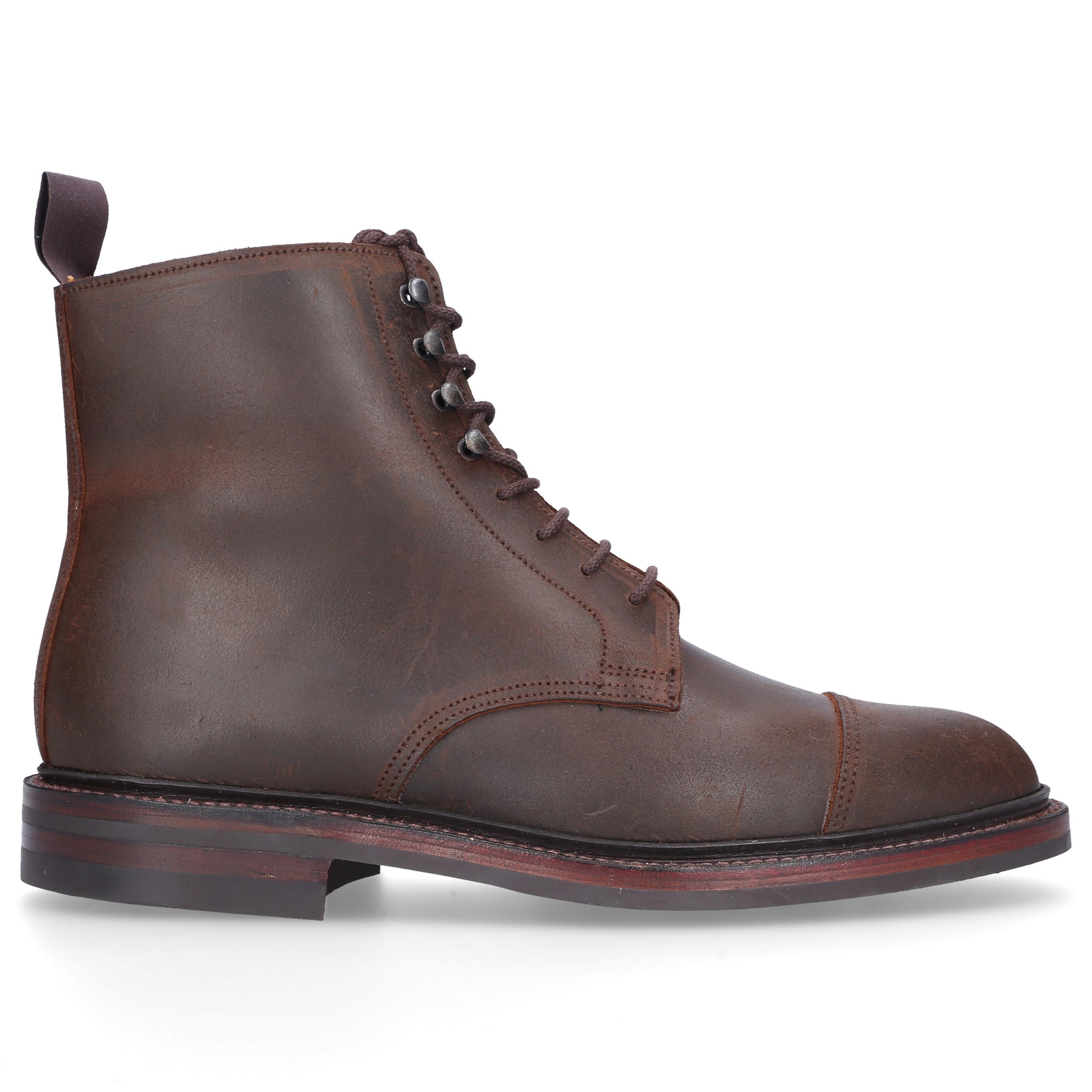 coniston boots
