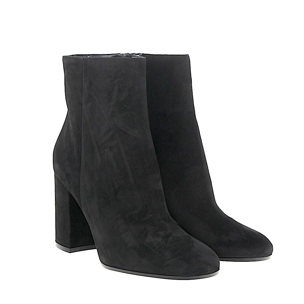gianvito rossi rolling boots