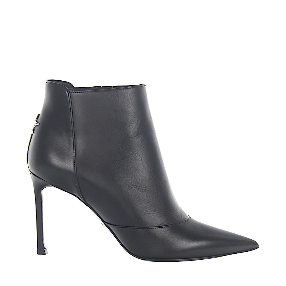dior boots with star