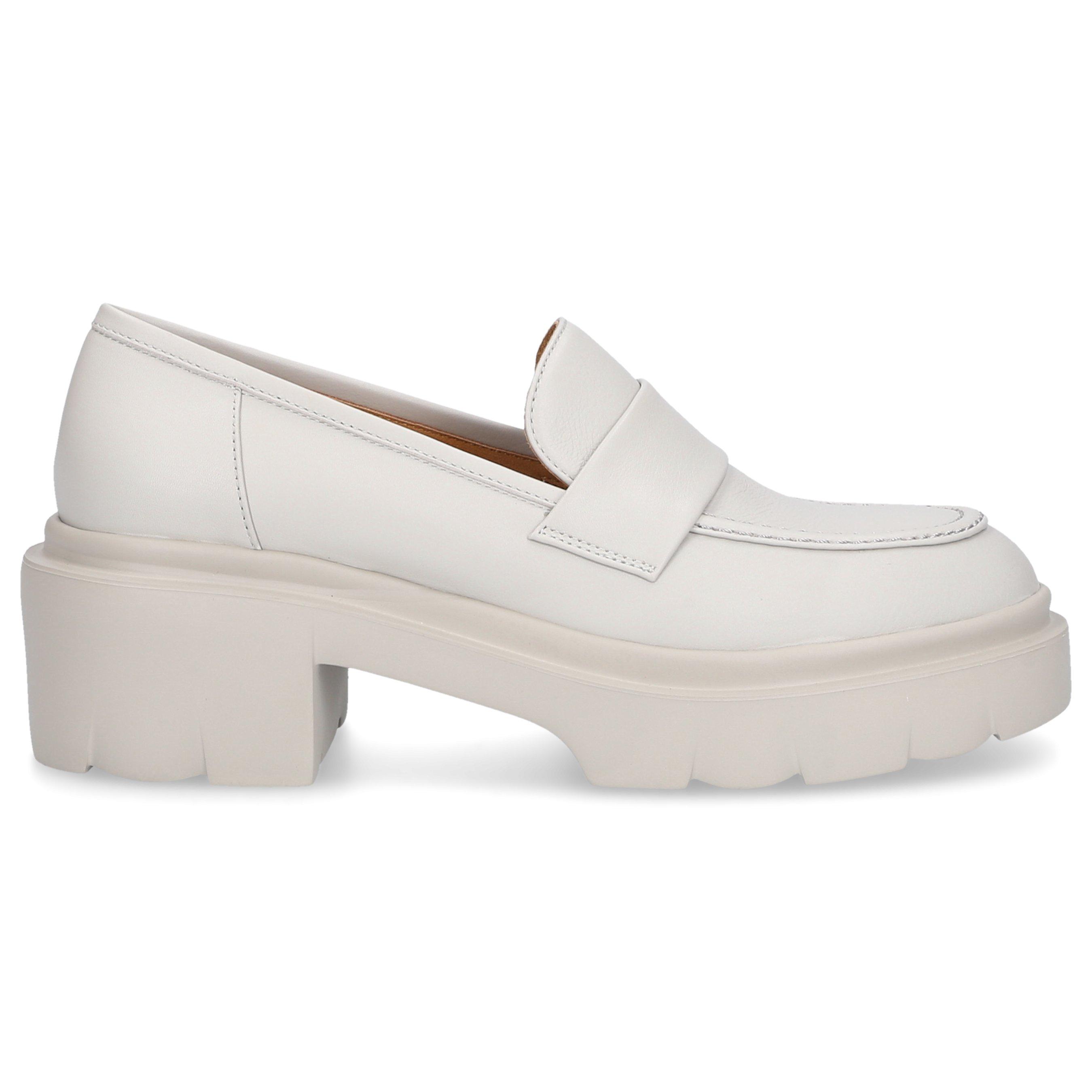 Pomme D'or Loafers 3199 Calfskin in White Lyst