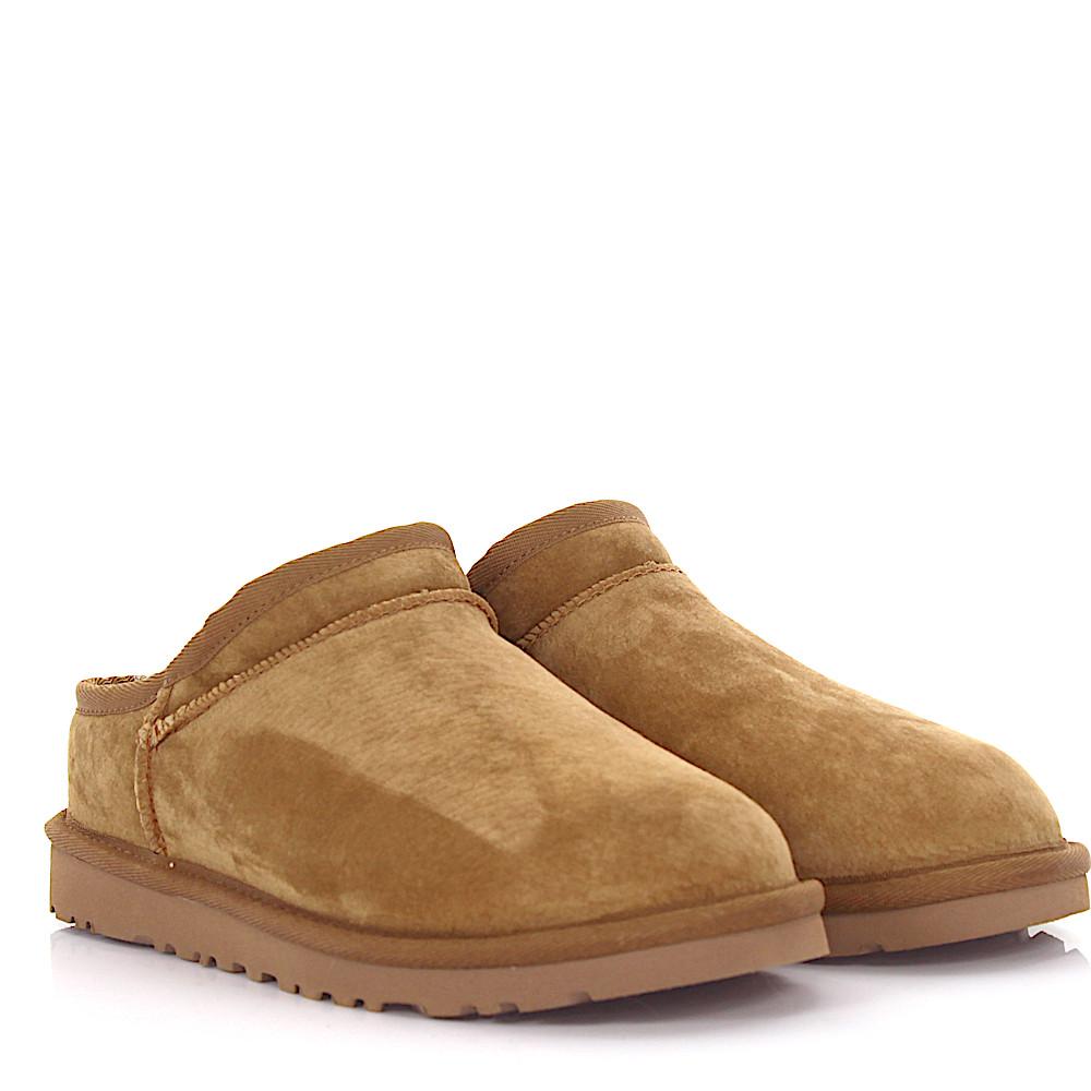 light beige uggs
