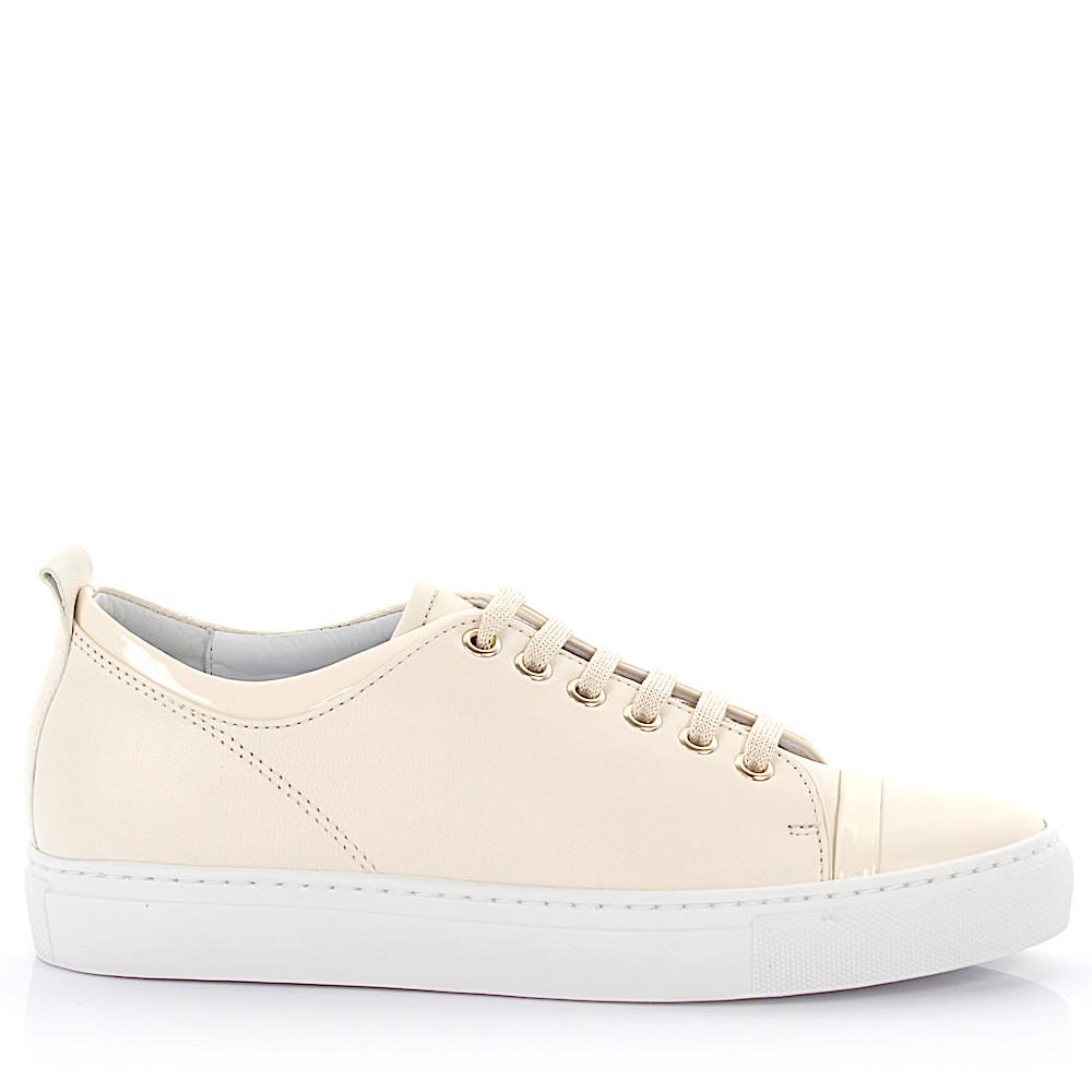 Lanvin Sneaker Goatskin Lambskin Patent Leather Smooth Leather White - Lyst