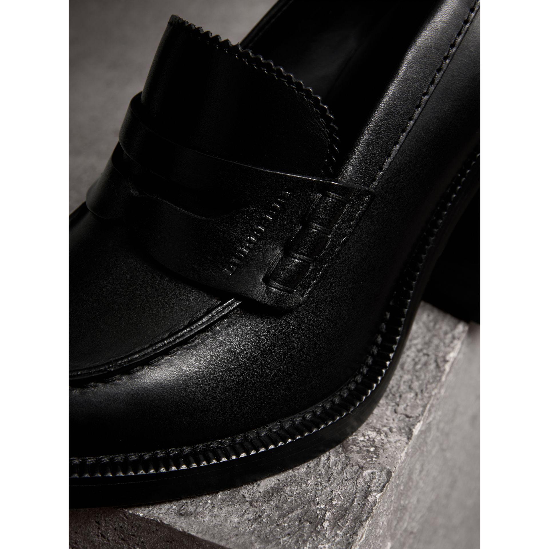 Burberry Leather Block-heel Penny Loafers in Black | Lyst