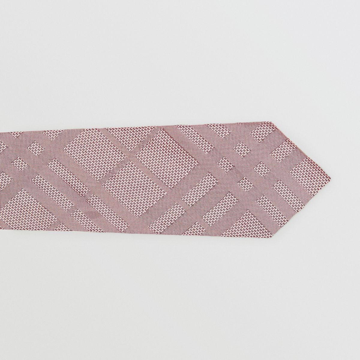 Burberry Classic Cut Check Silk Jacquard Tie in Pink for ...