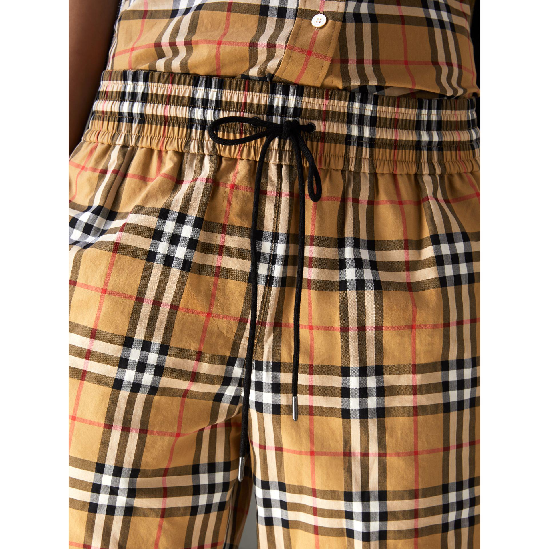 burberry vintage check shorts