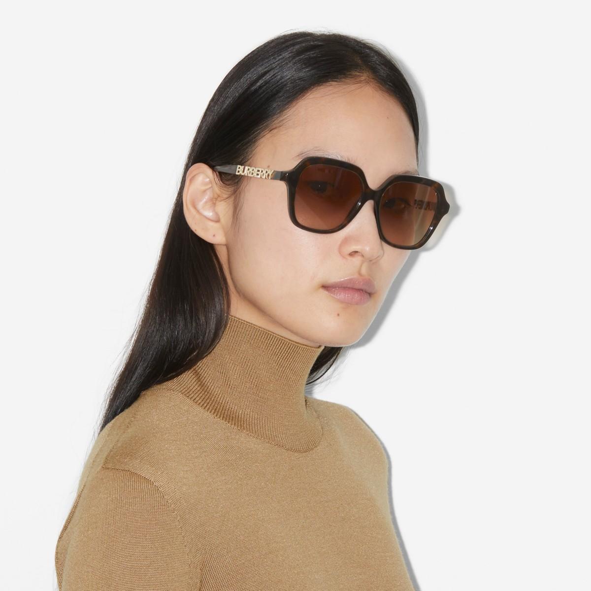 Burberry Oversized Square Frame Sunglasses | Lyst