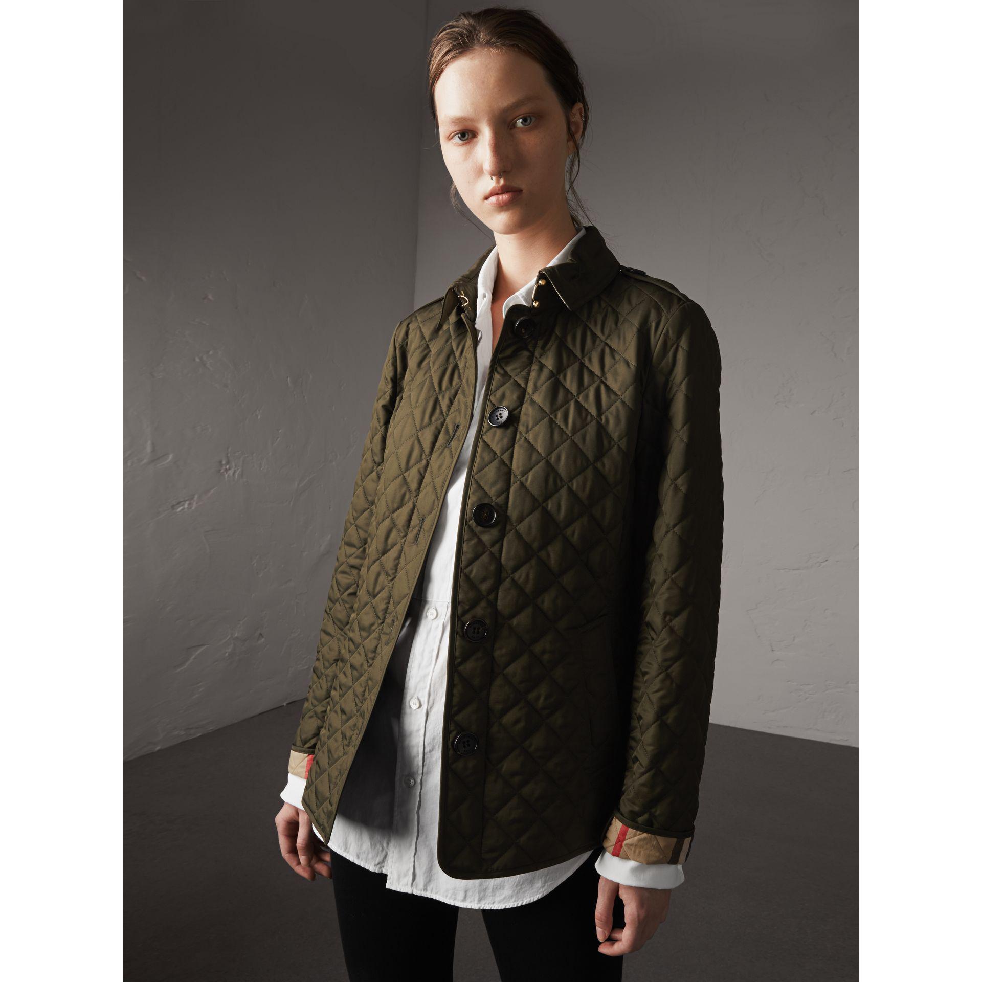 fernleigh thermoregulated diamond quilted jacket