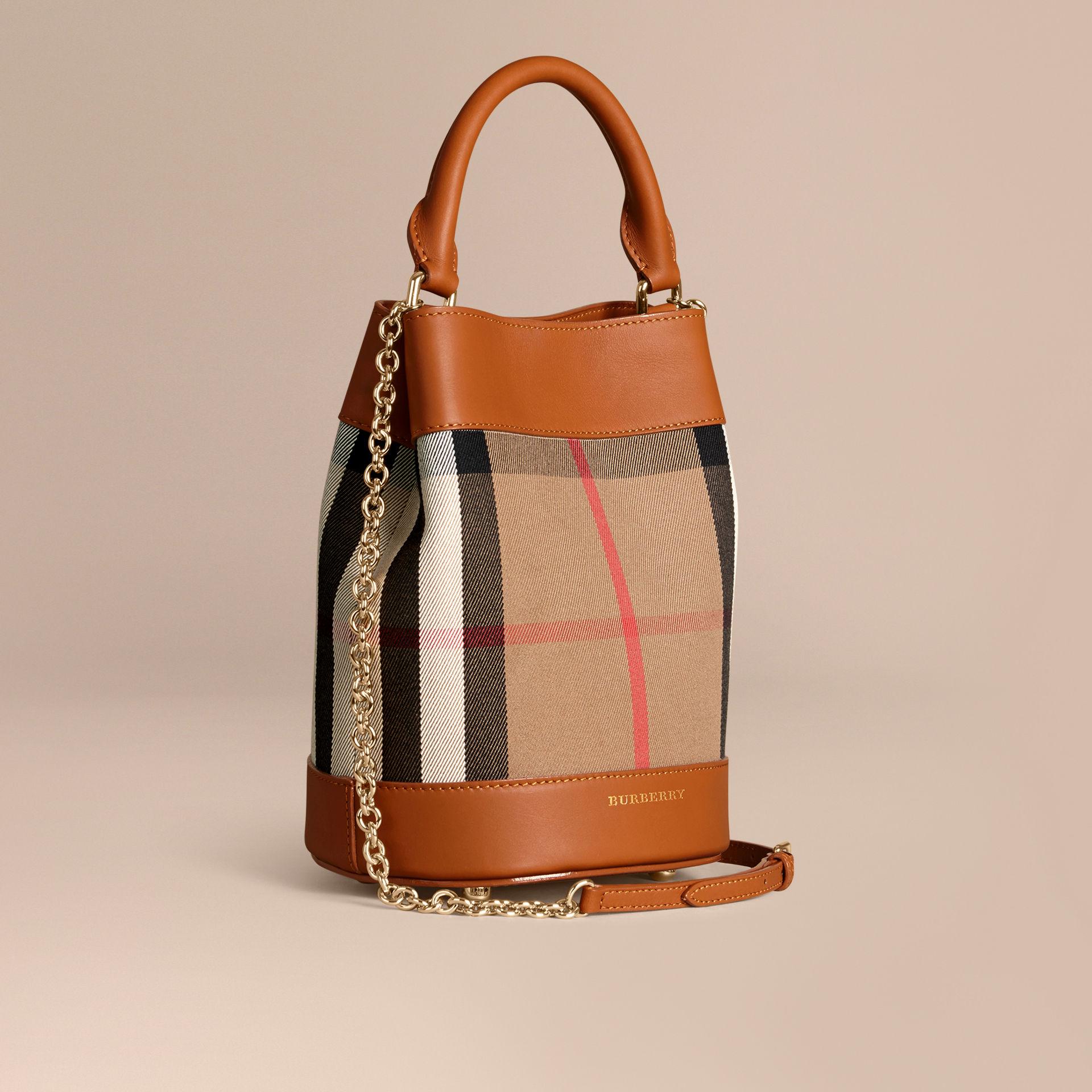 burberry nova check tote bag