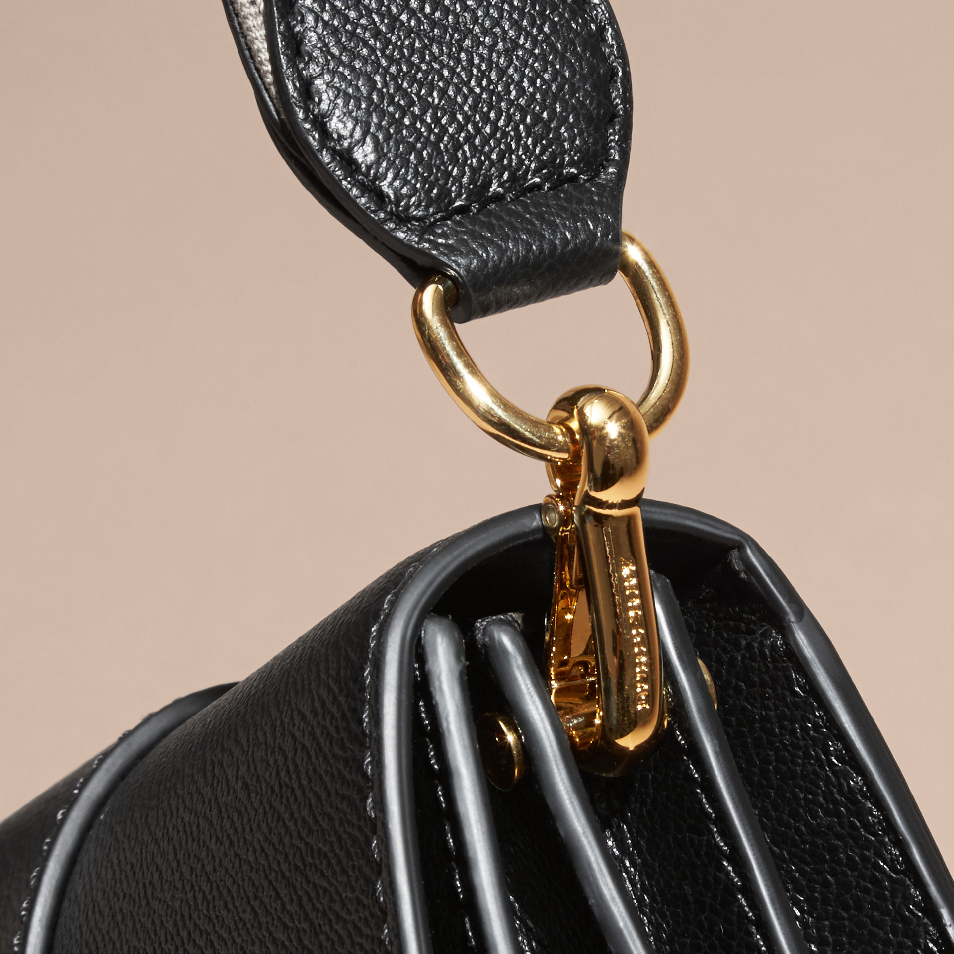 Lyst Burberry The Small Leather Buckle Bag in Black