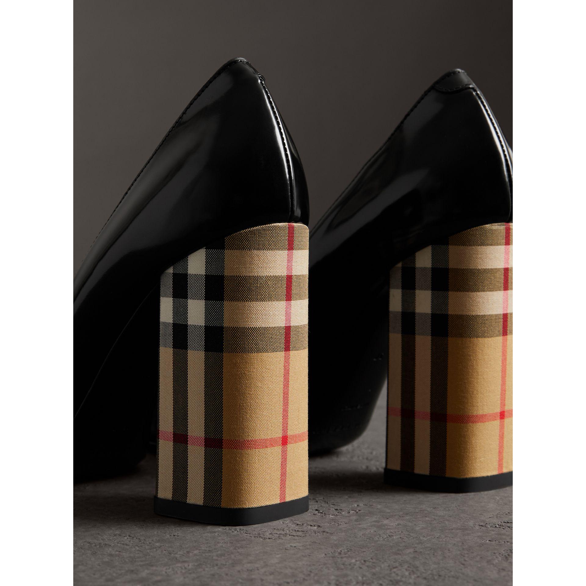 burberry check pumps