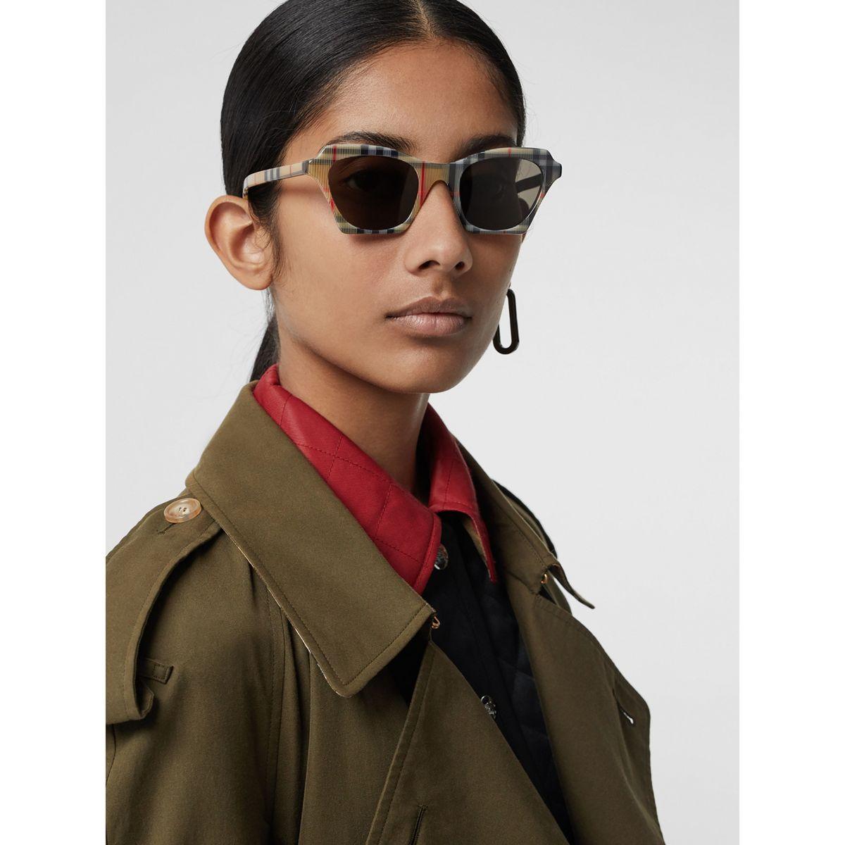 vintage check detail butterfly frame sunglasses