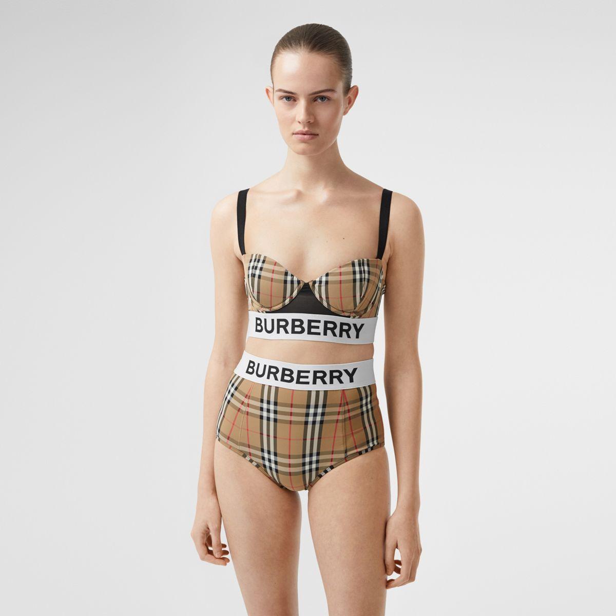 Burberry Bikinioberteil mit Vintage Check-Muster und Logostreifen in Natur  | Lyst DE