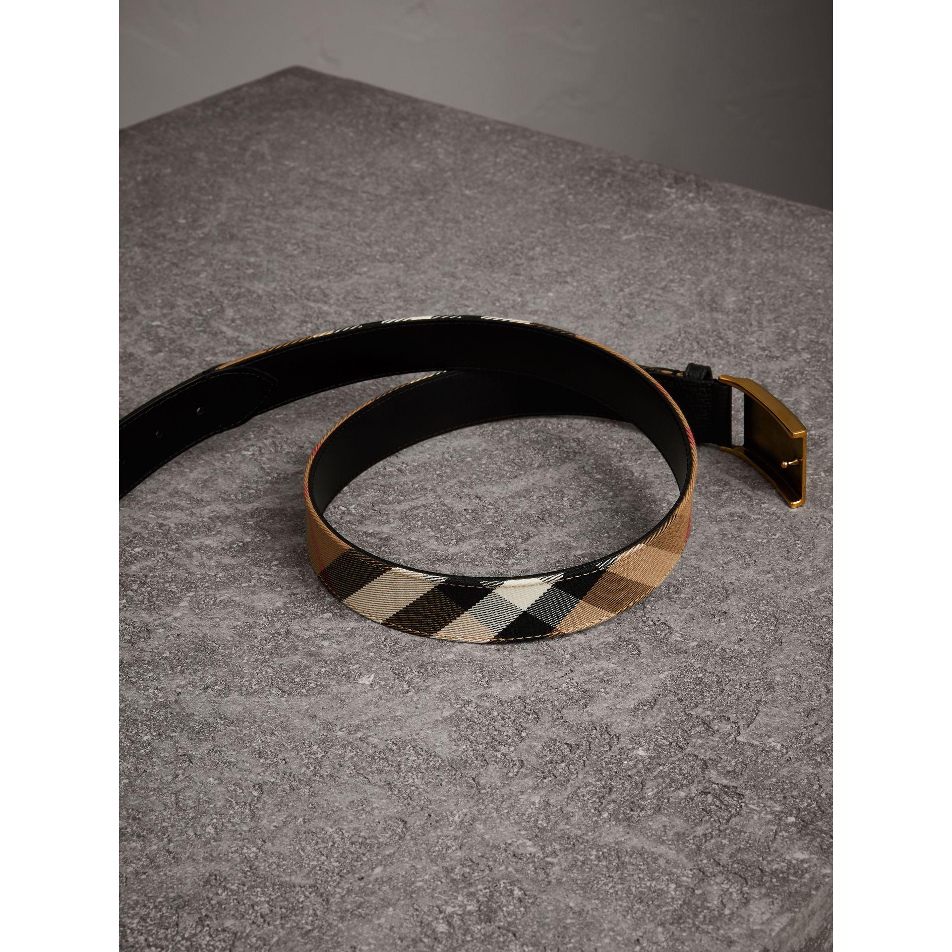 Burberry Plaque Buckle House Check And Leather Belt in Black for Men | Lyst