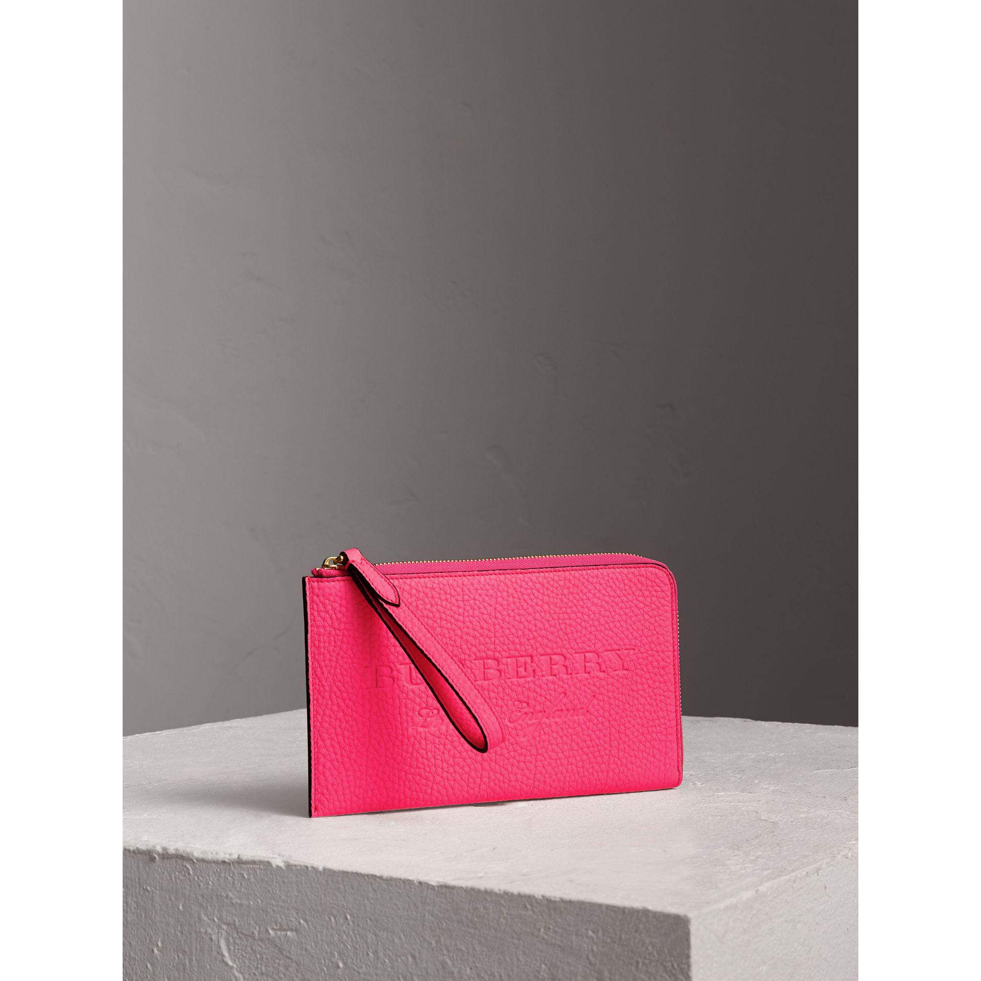 Leather card wallet Burberry Pink in Leather - 33816072