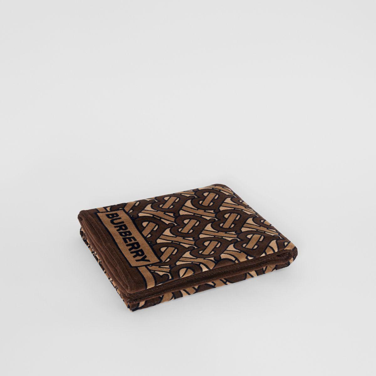 serviette burberry