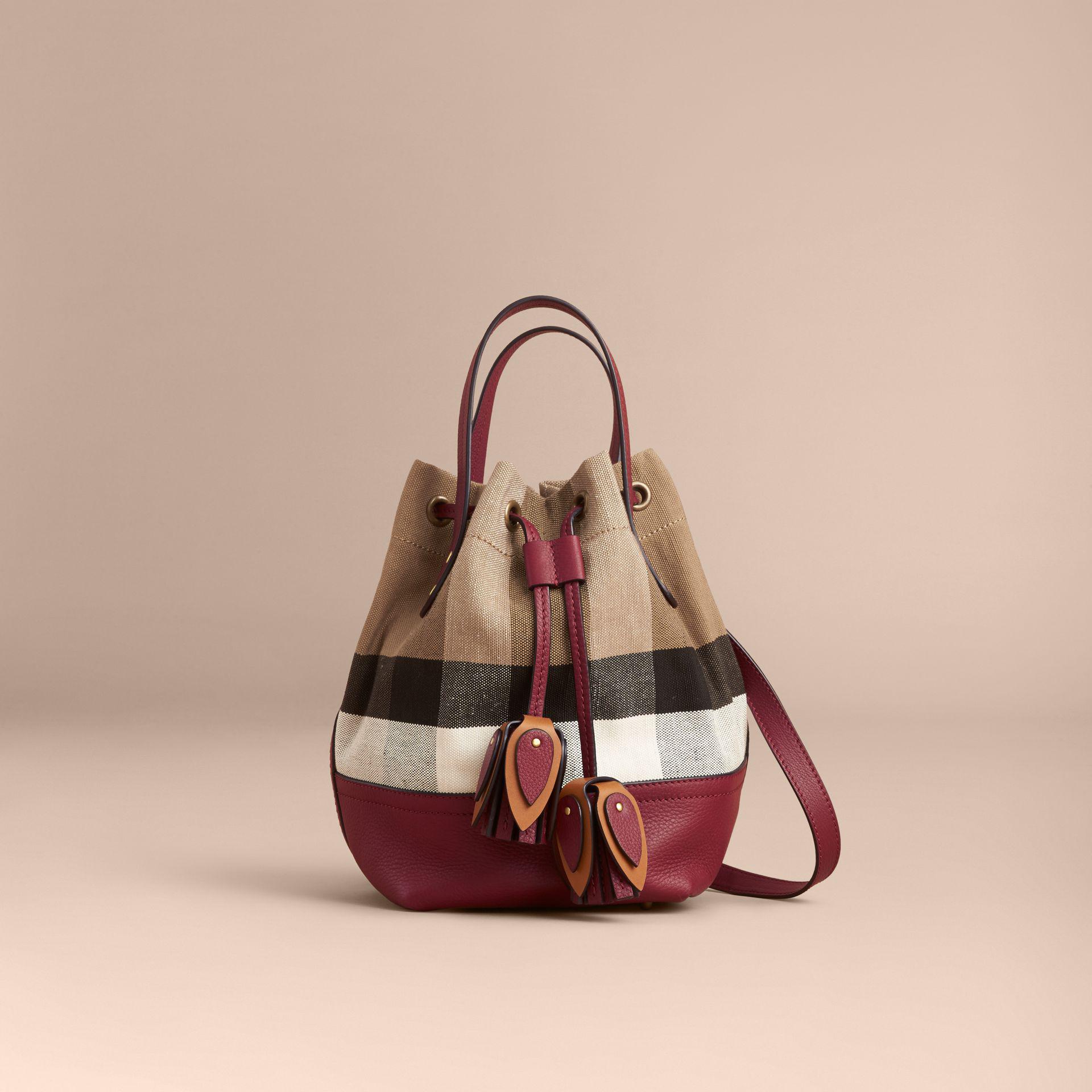 burberry canvas check