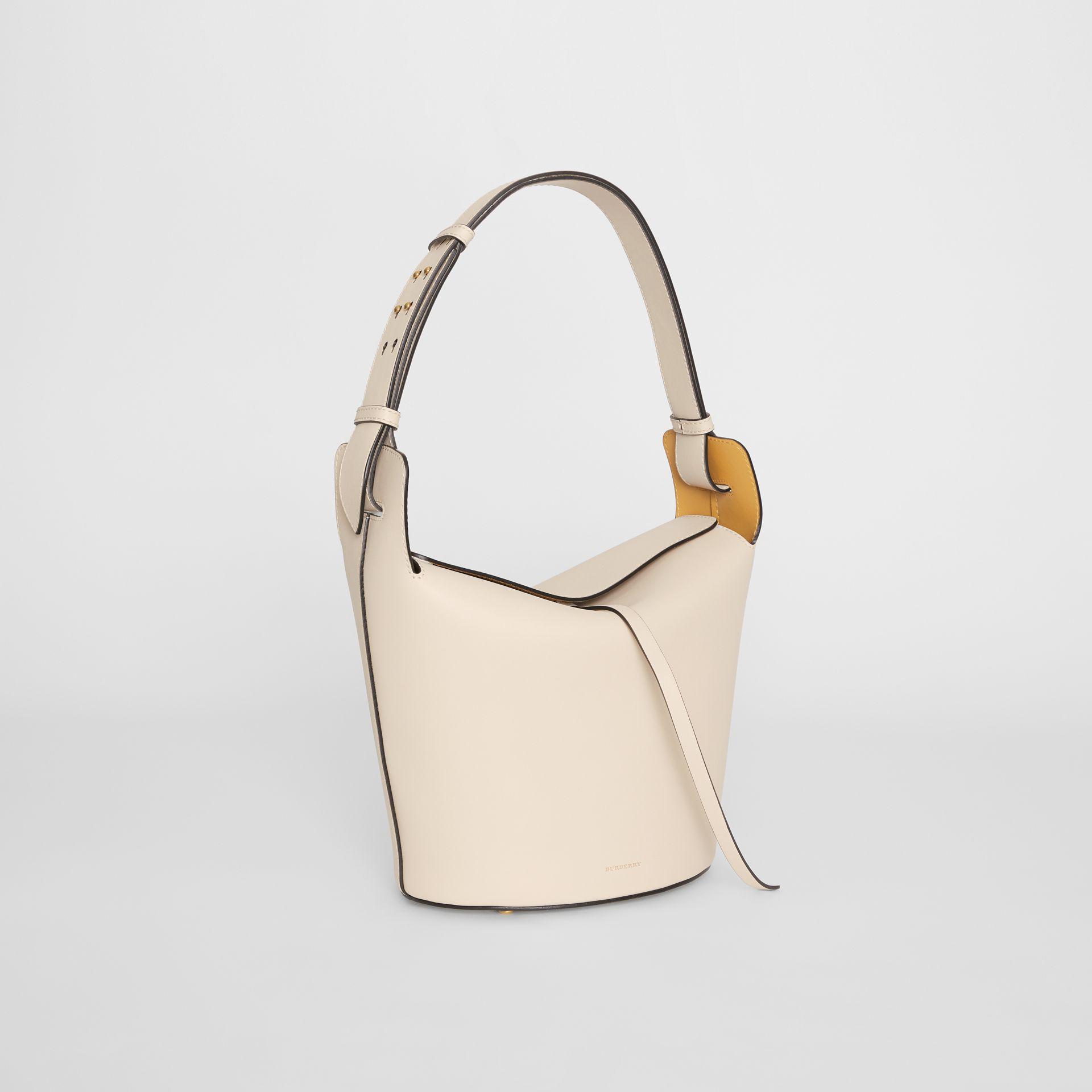 burberry bucket tote