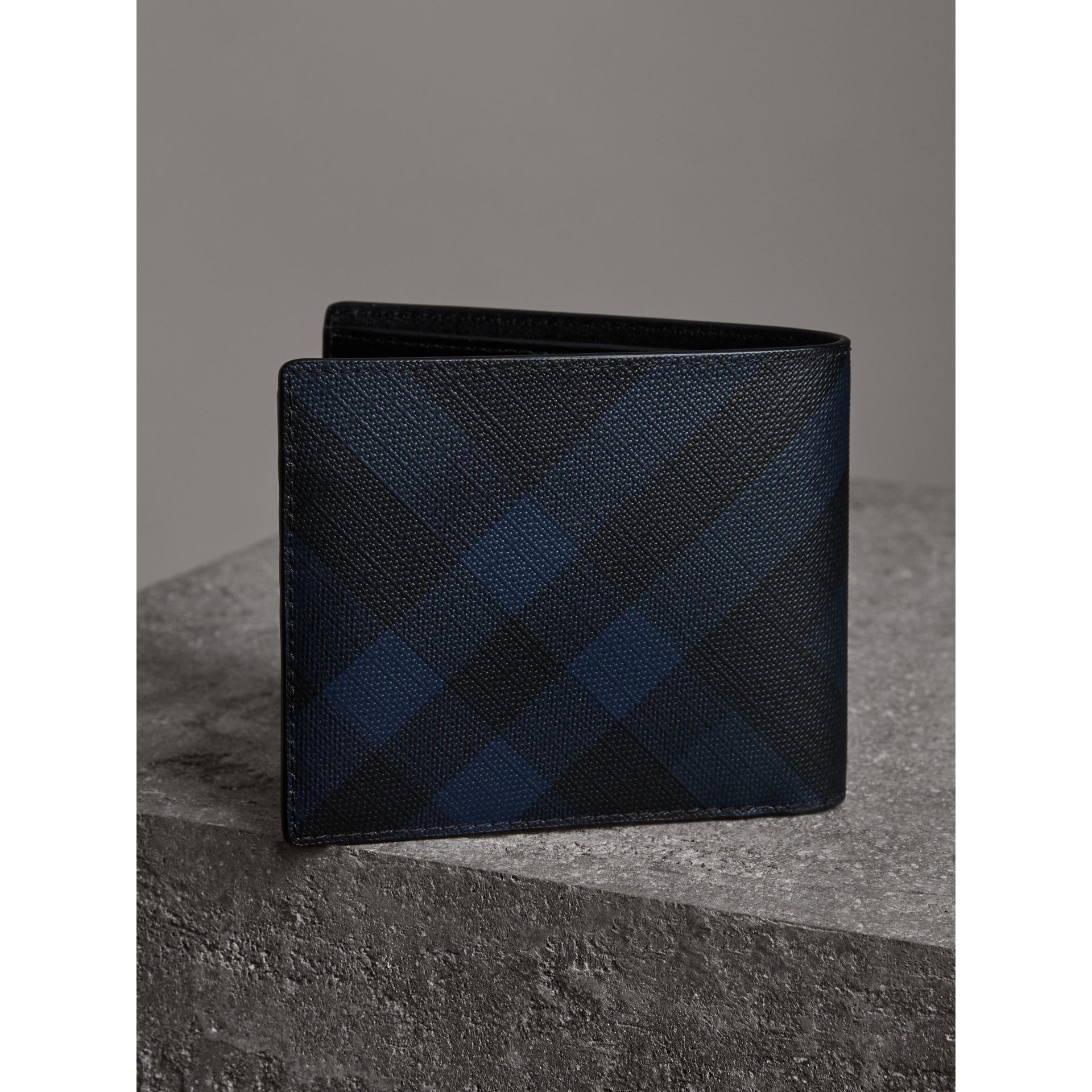 Leather London Check Bifold Wallet 