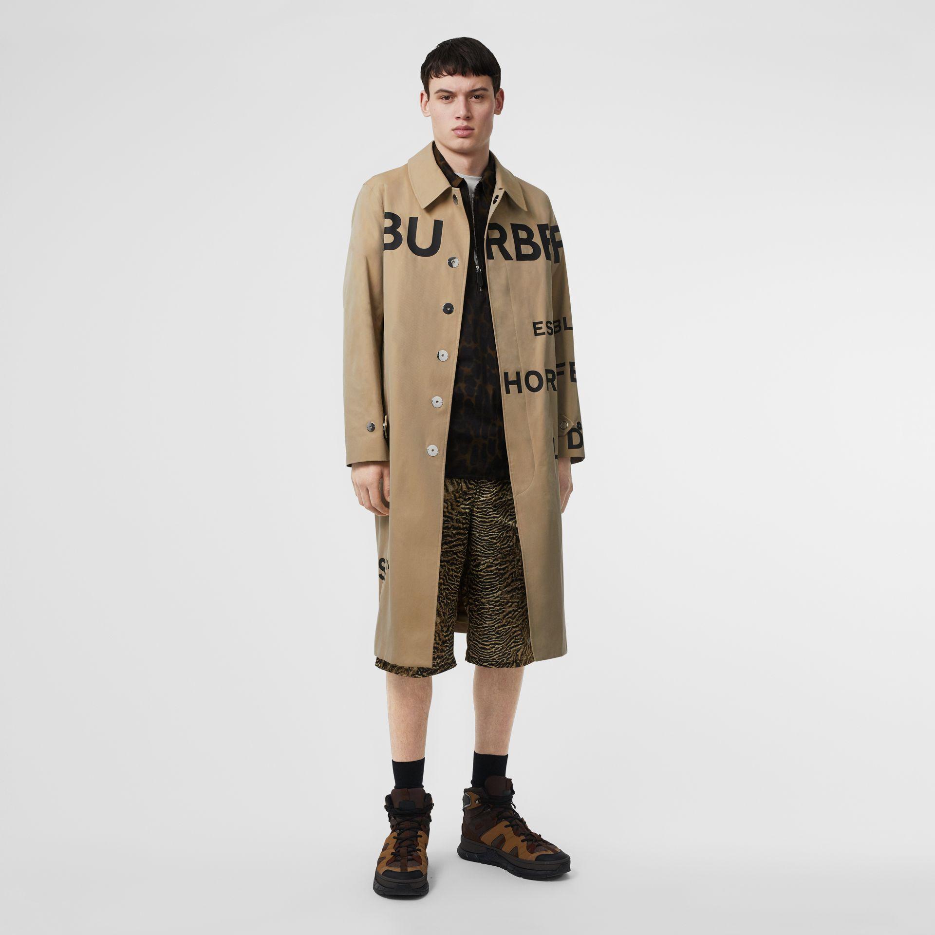 Burberry Horseferry Print Gabardine Car Coat for Men | Lyst