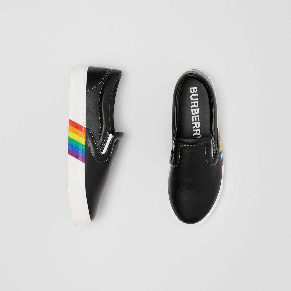 indre tjenestemænd Flipper Burberry Bio-based Sole Leather Slip-on Sneakers in Black - Lyst