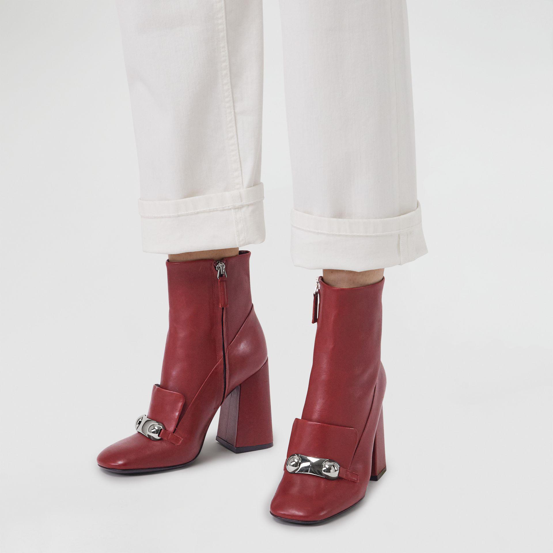 burberry boots womens bordeaux
