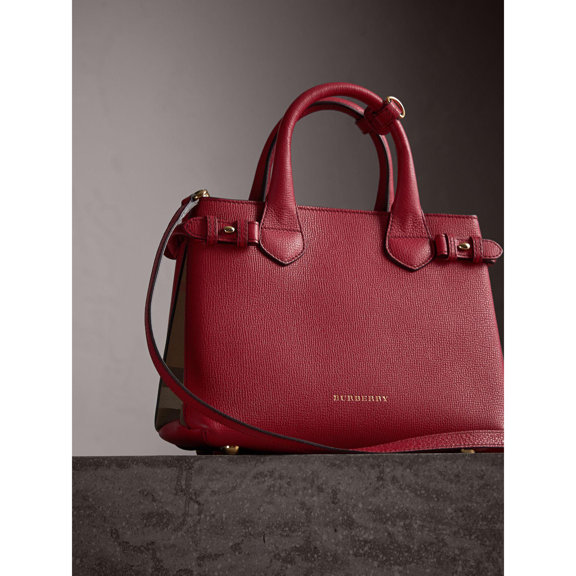 Burberry The Small Banner In Leather And House Check Russet Red | Lyst
