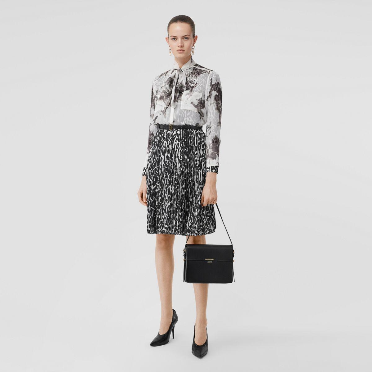Burberry grace large new arrivals