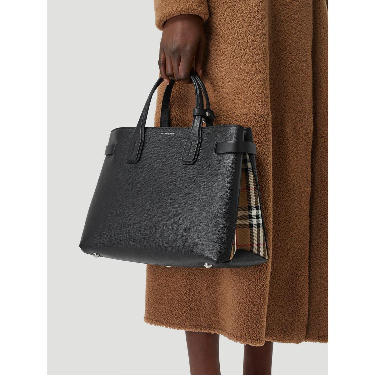 Burberry The Medium Banner In Leather And Vintage Check in Black | Lyst