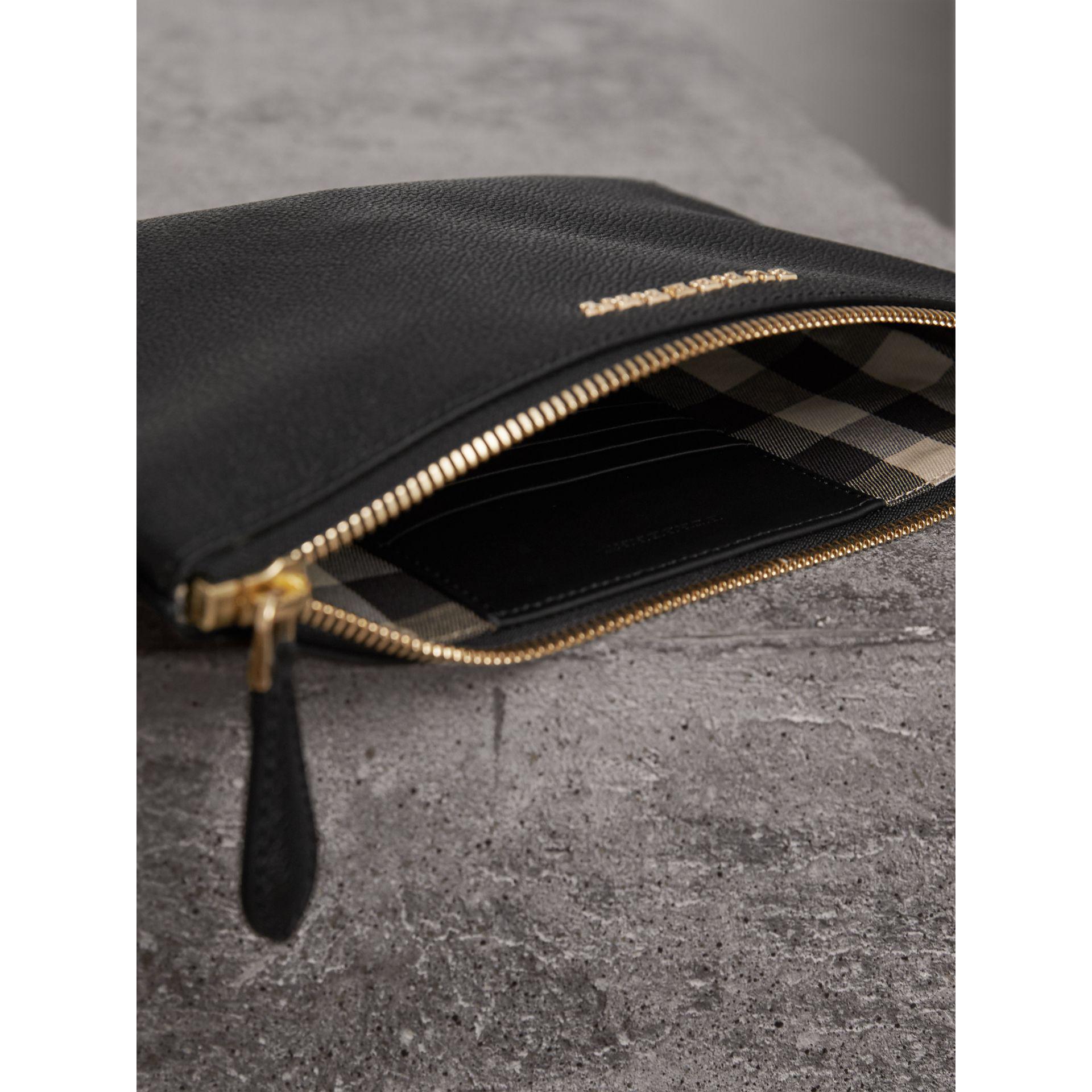 burberry black clutch