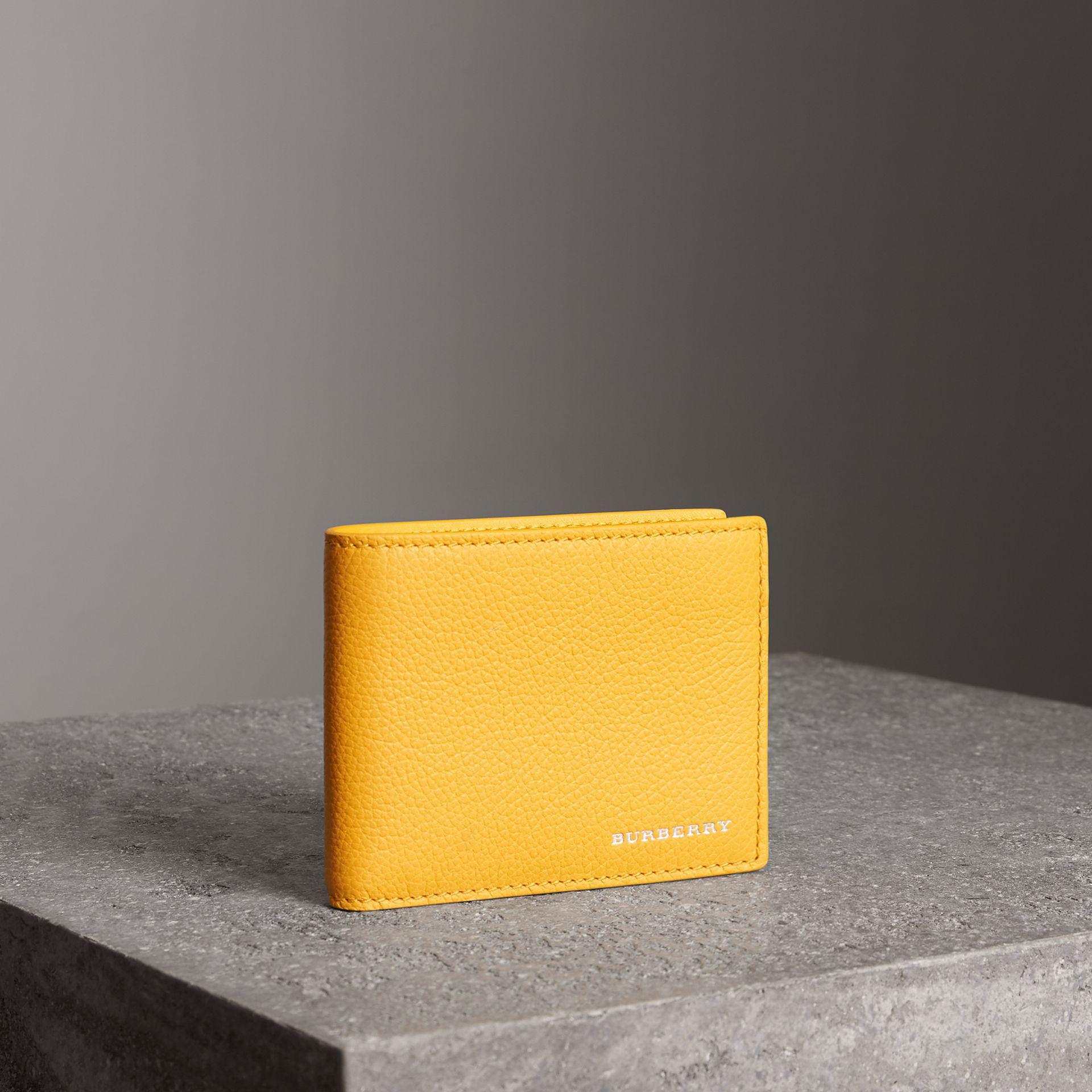 burberry wallet yellow