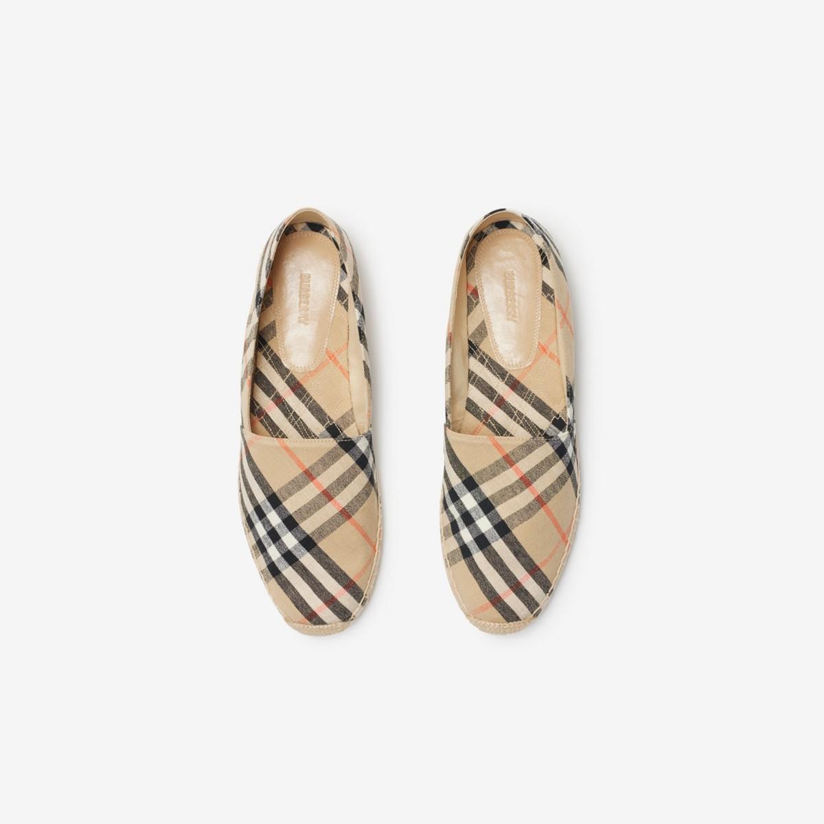 Burberry Espadrille shoes and sandals for Women | Online