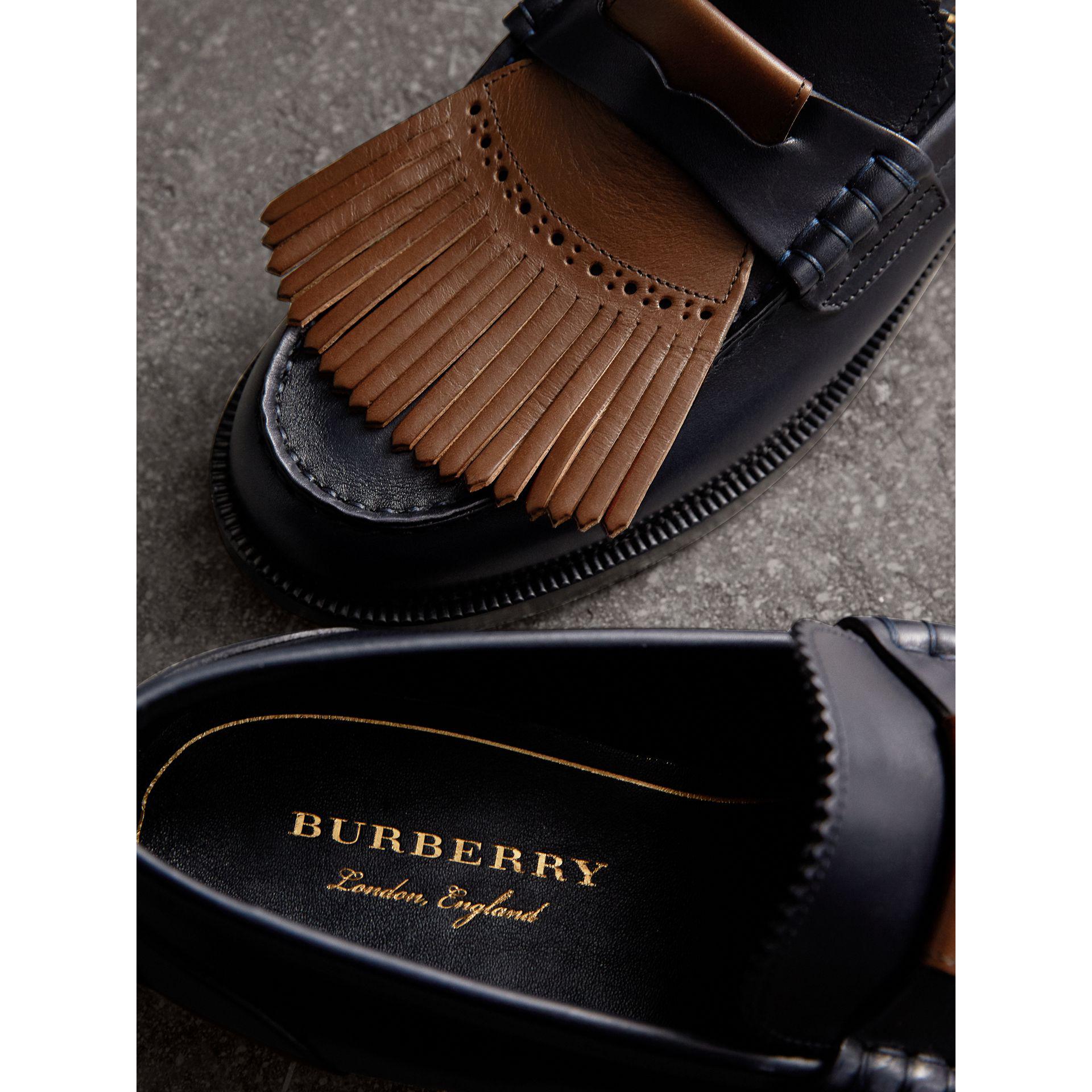 Burberry Contrast Kiltie Fringe Leather Loafers in Navy/Dark Tan (Brown