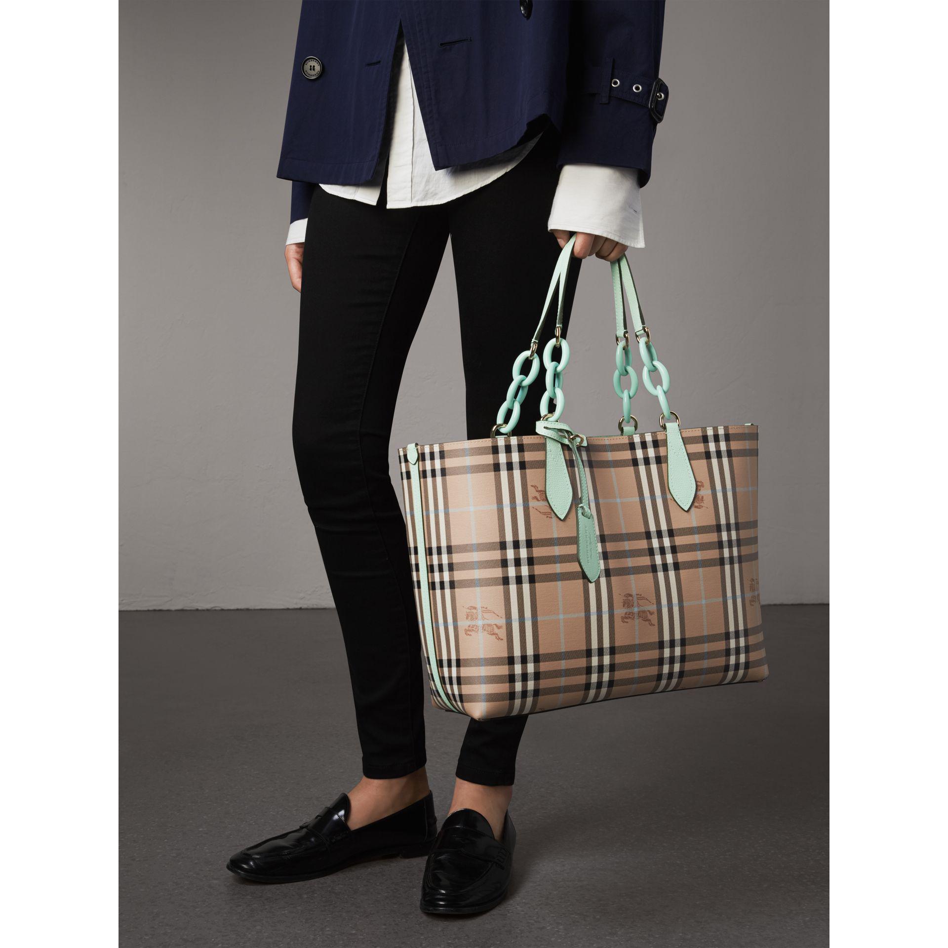 burberry reversible tote medium