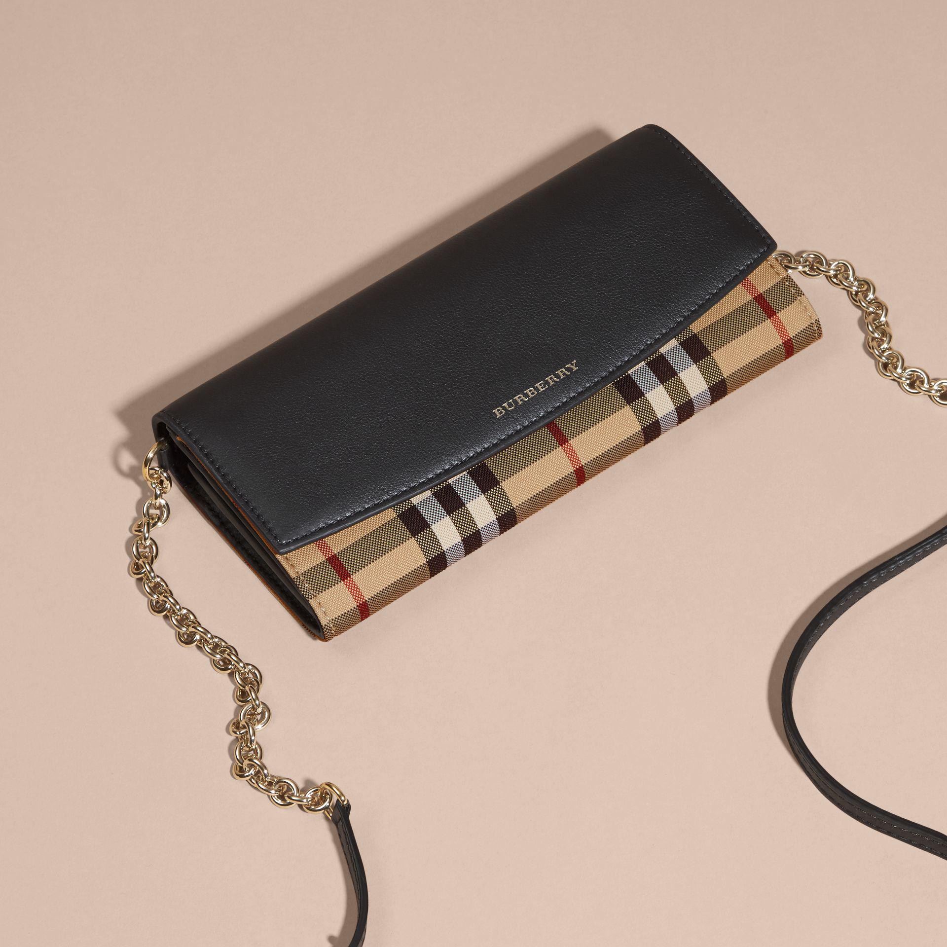 Burberry Horseferry Check And Leather Wallet With Chain Black Lyst UK