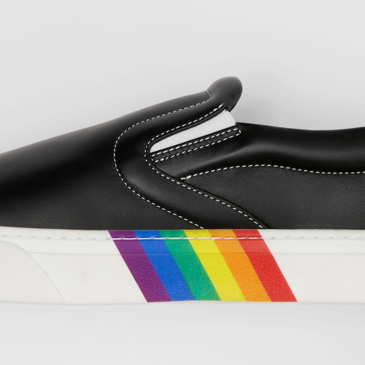 indre tjenestemænd Flipper Burberry Bio-based Sole Leather Slip-on Sneakers in Black - Lyst