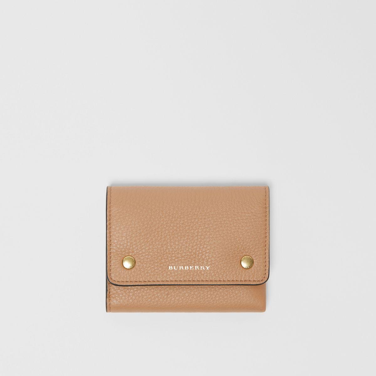 Burberry Small Leather Folding Wallet in Light Camel (Natural) - Lyst