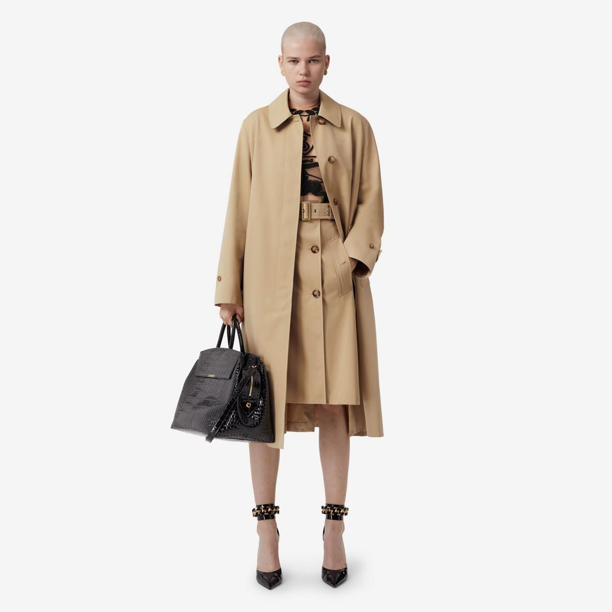 Burberry Gathered Panel Tropical Gabardine Oversized Car Coat in Natural |  Lyst