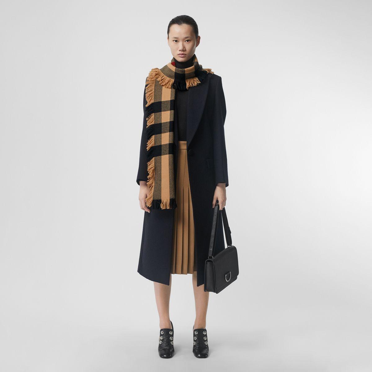 Burberry Fringed Check Wool Scarf | Lyst