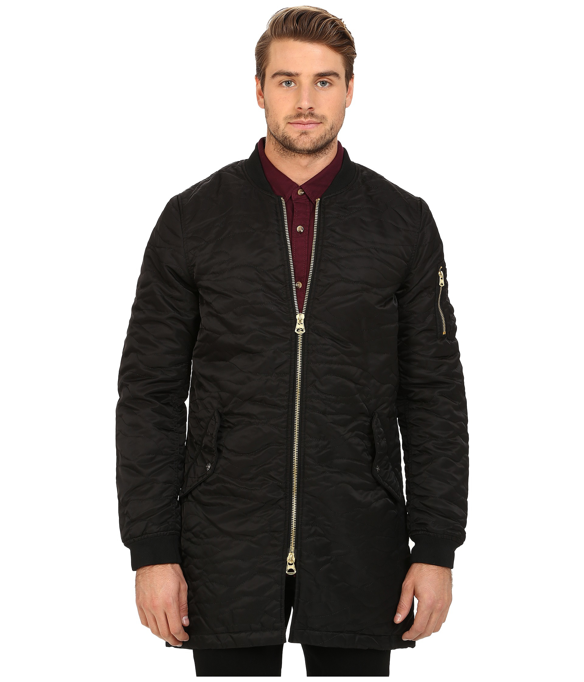 Quilted jacket women Fill your wardrobe with a range of new-season outerwear with this selection of on-trend jackets for women. From brightly hued parkas and timeless blazers to trailblazing biker jackets and throw-on gilets, this edit has all your layering needs covered.
